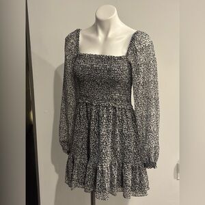 1. State Monochrome Floral Long Sleeve Dress 21” PTP